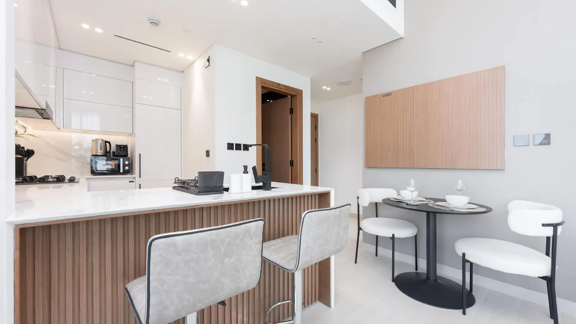 Apartment Stylish 1Br In Binghatti Venus Jvc - Sleeps 4 Dubai