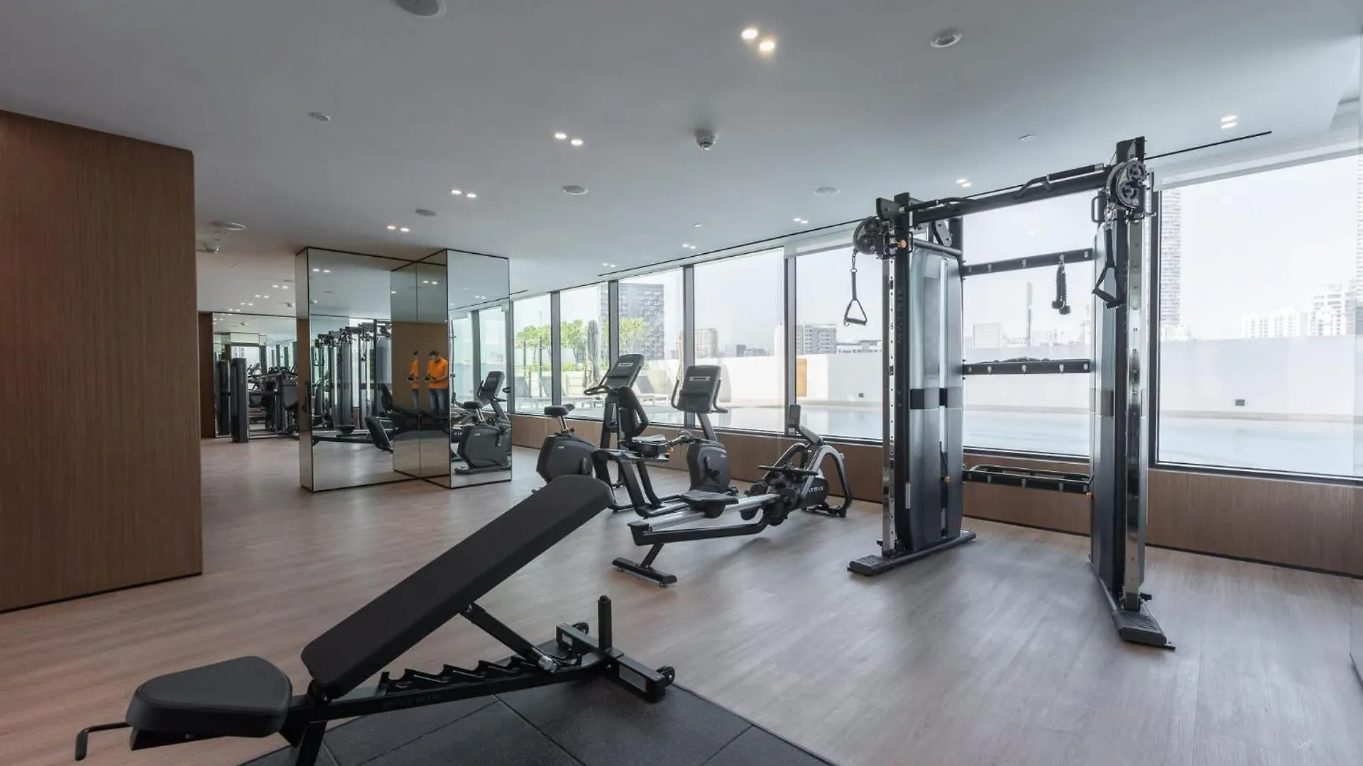 Stylish 1Br In Binghatti Venus Jvc - Sleeps 4 Dubai Apartment